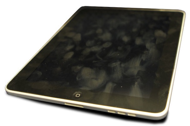 clean ipad screen