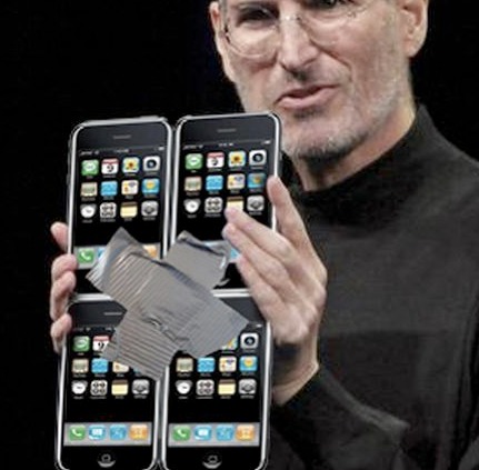 Steve Jobs and the iPad Prototype. Finally, a rare picture of an elusive