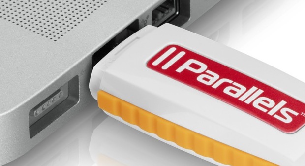 apple-usb-in-ethernet-oops USB Drive in a MacBook Pro Ethernet Port