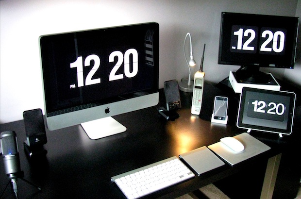 imac-ipad-flipclocks iMac & iPad with flip clock screensavers