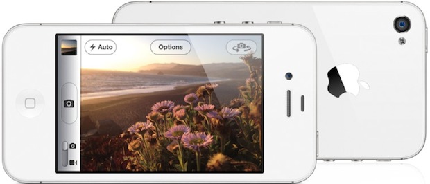 Apple iPhone 4S in white