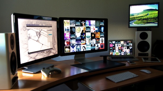 dual-apple-cinema-displays Dual Apple Cinema Displays