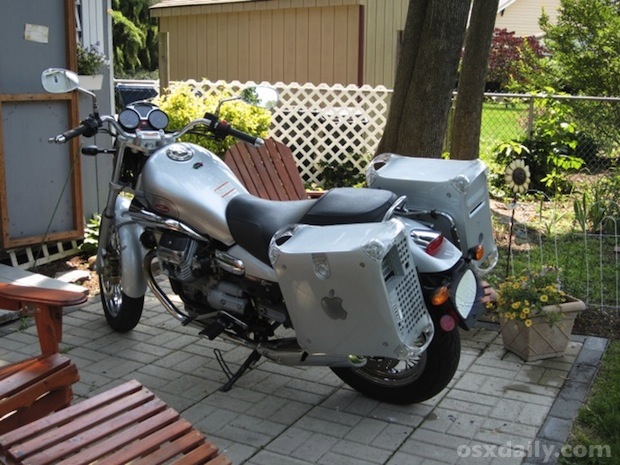 powermac-g4-motorcycle-saddlebags2 Mac cases used as motorcycle saddlebags
