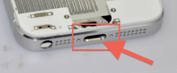 iphone-5-dock-connector iPhone 5 dock connector