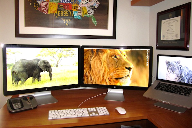 ibm-managers-mac-desk-setup IBM Managers Mac desk setup