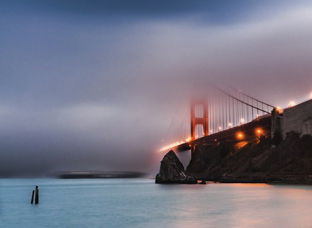Foggy golden gate bridge wallpaper