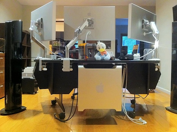 super-mac-pro-setup Triple screen Mac Pro setup